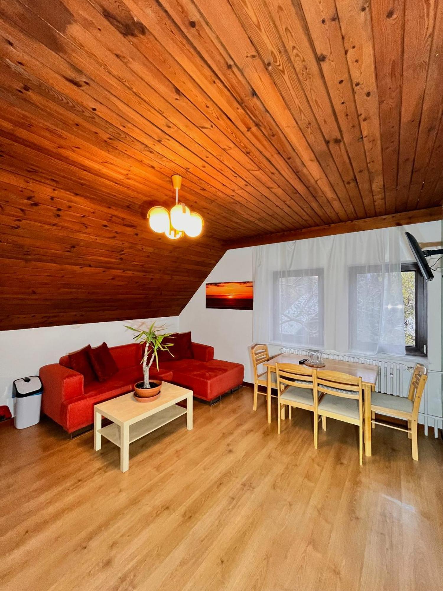 Hotel Vila Morava Liptovský Mikuláš Exterior foto